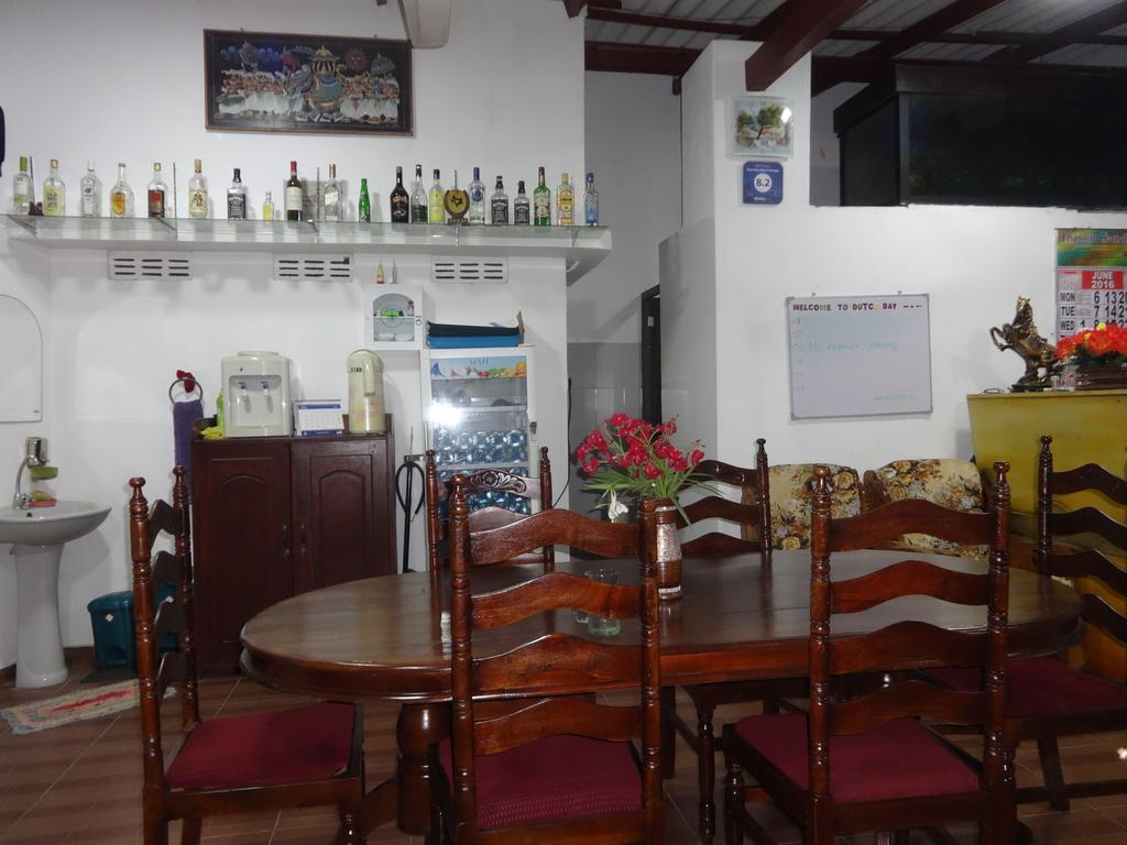 Dutch Bay Beach Cottages Тринкомале Екстериор снимка